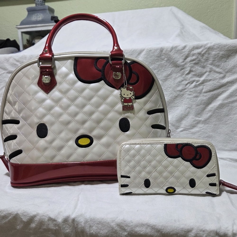 Hello Kitty X Loungefly White and Red Quilted Tote Handbag Set
